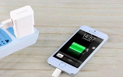 新手机必须充电12小时激活电池？揭秘充电误区与正确充电方式